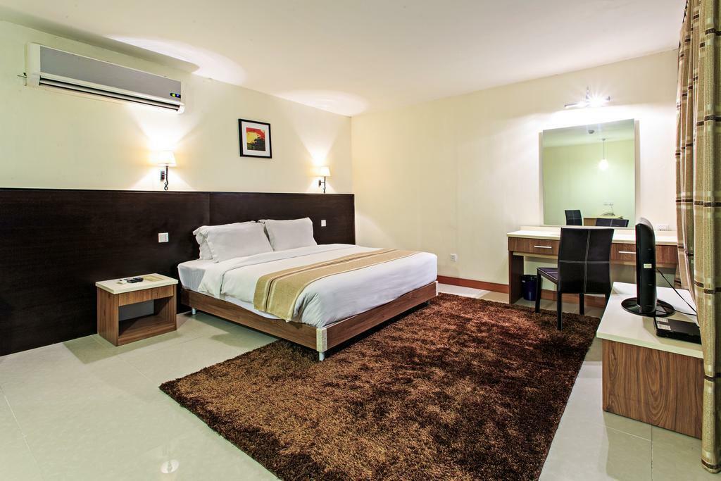 โรงแรมดิ ออร์ชาร์ด เซบู Cebu ภายนอก รูปภาพ